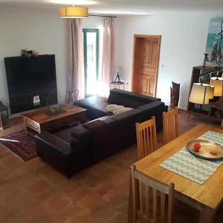 Dracena Mit Privatem Pool * Višnjan