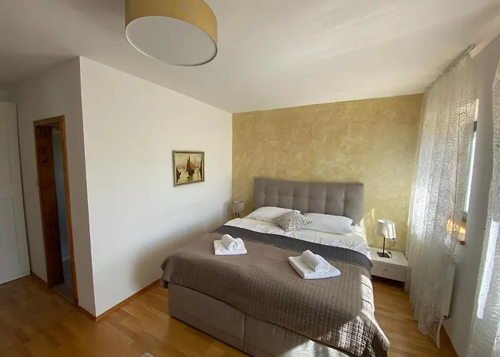 Dracena Mit Privatem Saltwater Pool Tatil Evi