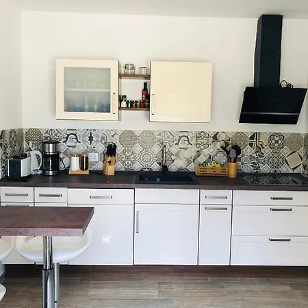 Дом отдыха Villa Dracena Mit Privatem Saltwater Pool *