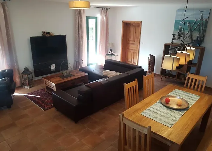 Dracena Mit Privatem Saltwater Pool * Višnjan